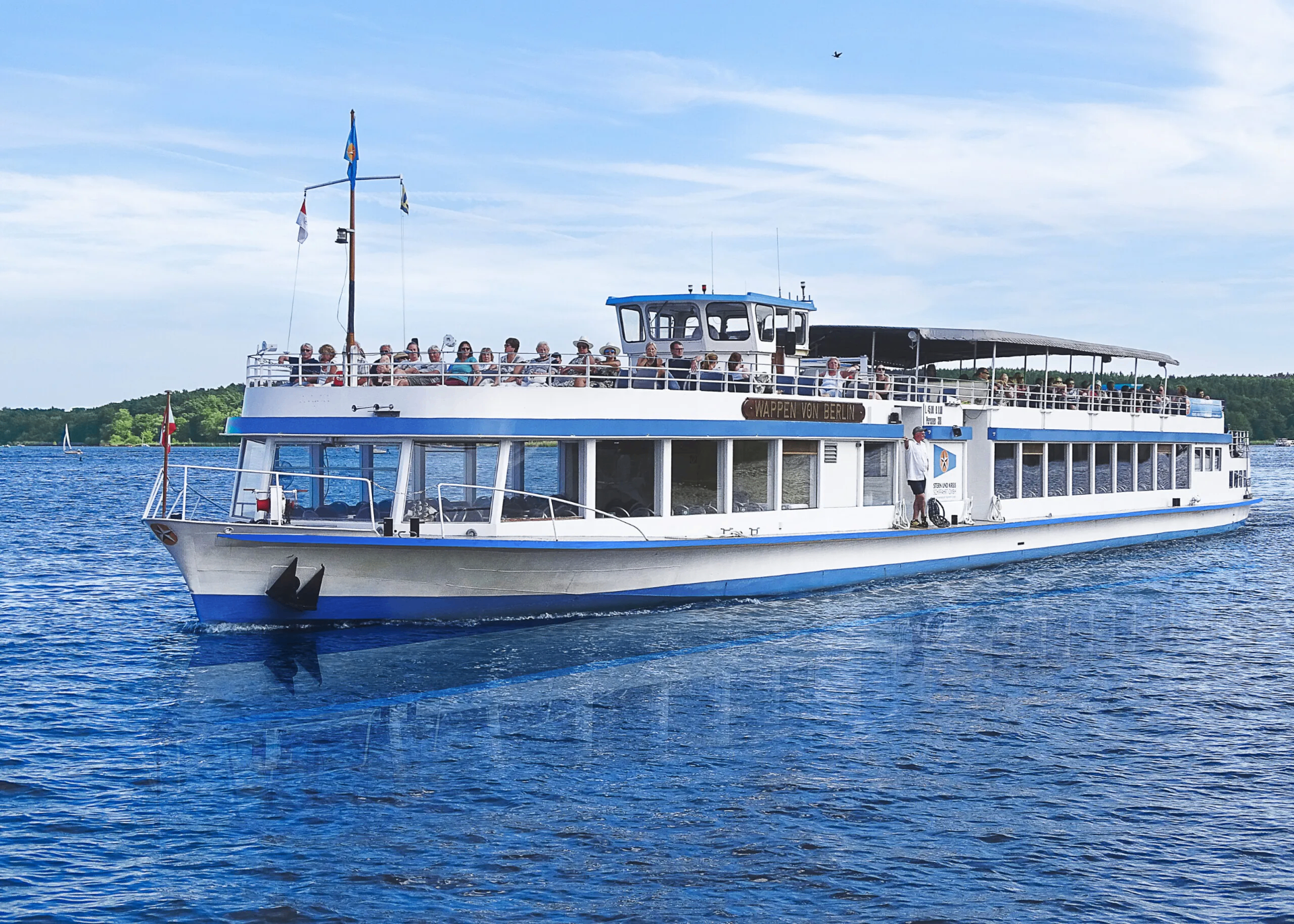 MS Wappen von Berlin – Fahrgastschiff auf dem Wannsee